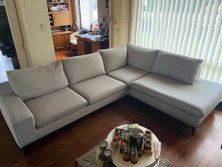 Zetel na professionele reiniging in Pelt - vlekvrij resultaat