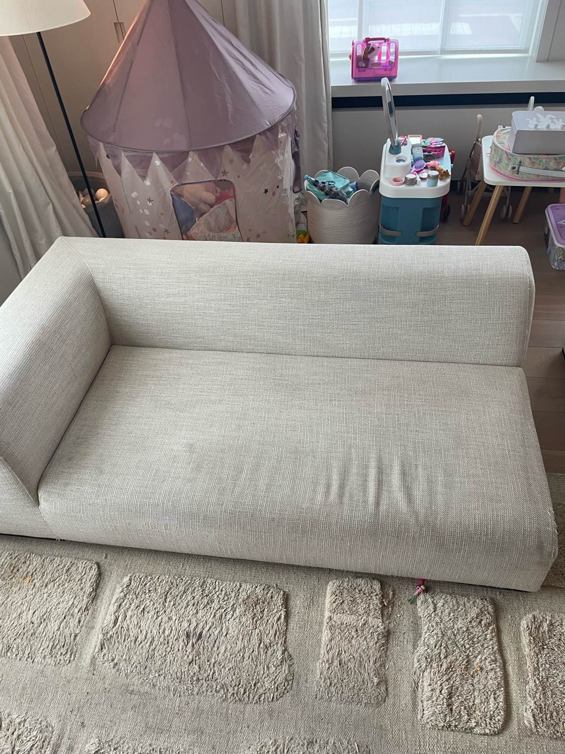 Zetel voor reiniging in Ichtegem - vlekken zichtbaar