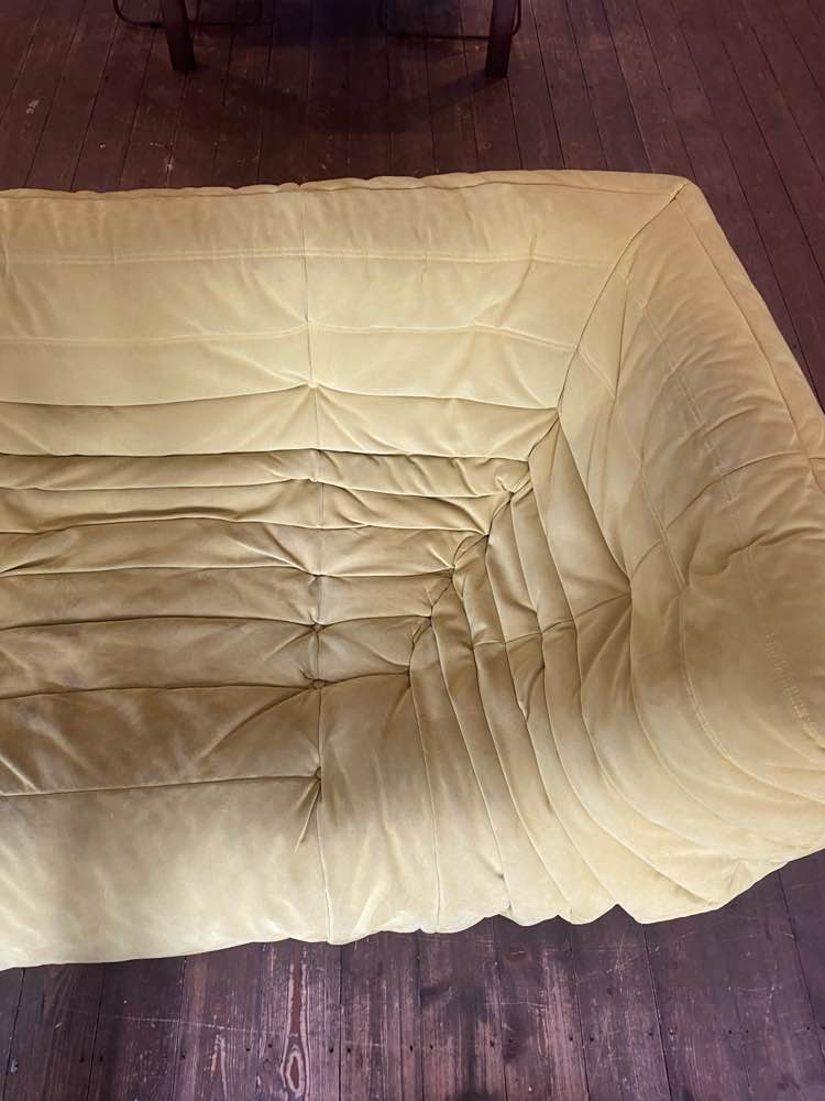 Zetel voor reiniging in Tienen - vlekken zichtbaar