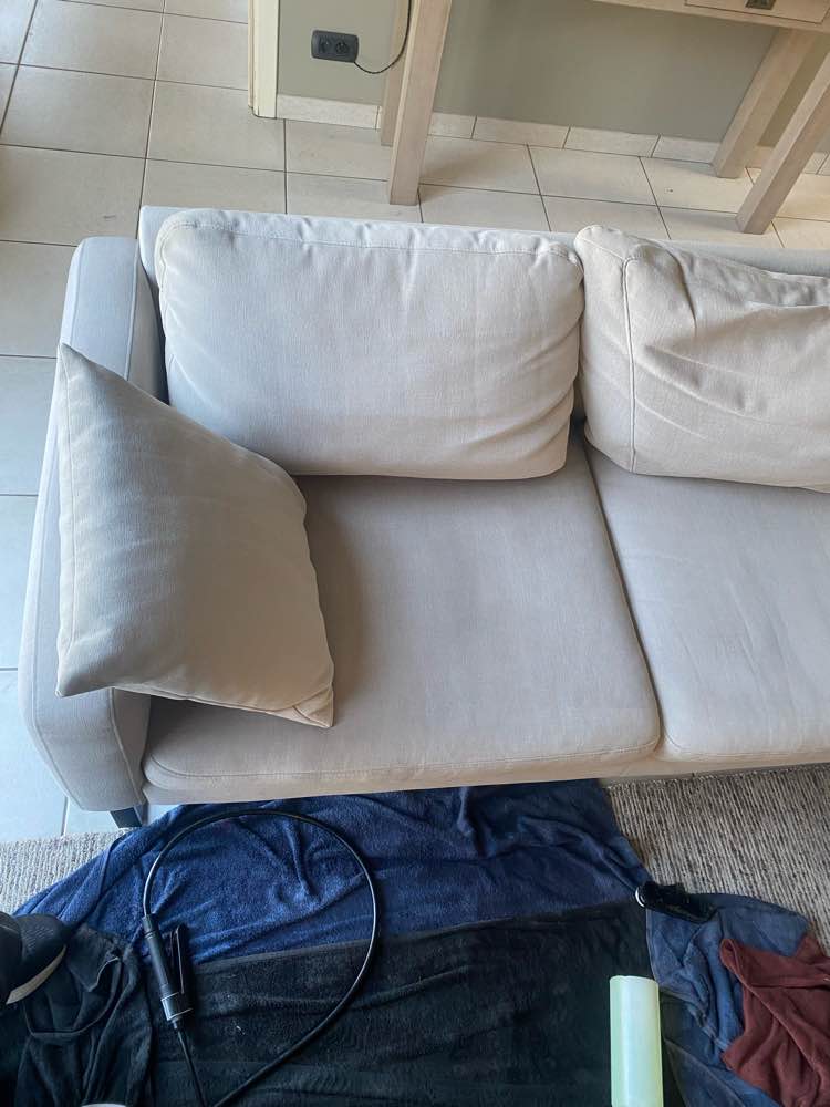 Zetel na professionele reiniging in Merelbeke - vlekvrij resultaat