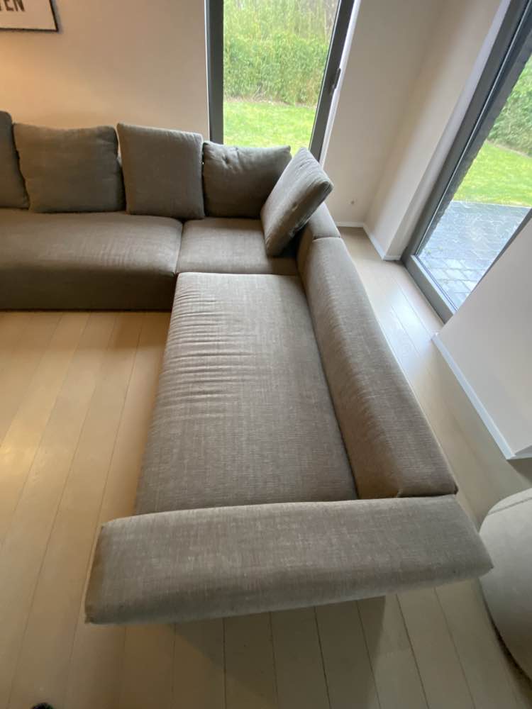 Zetel na professionele reiniging in Ieper - vlekvrij resultaat