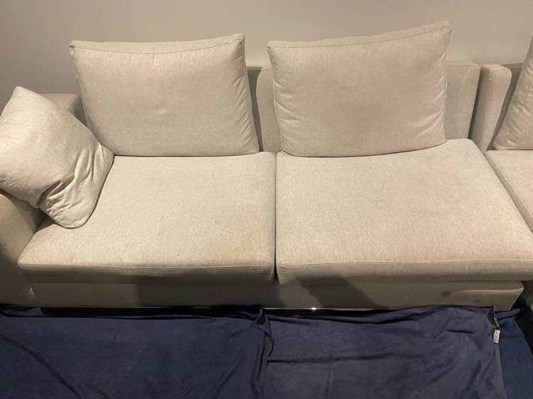 Zetel voor reiniging in Zwijndrecht - vlekken zichtbaar