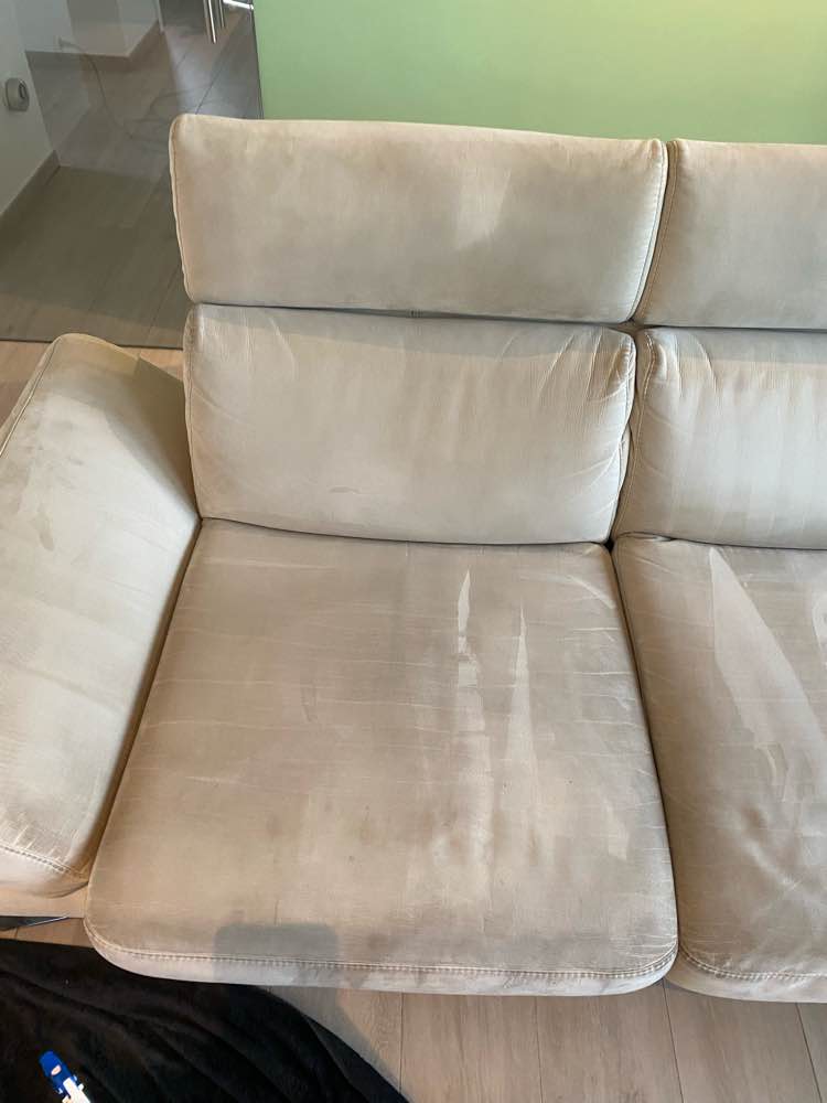 Zetel na professionele reiniging in Malle - vlekvrij resultaat