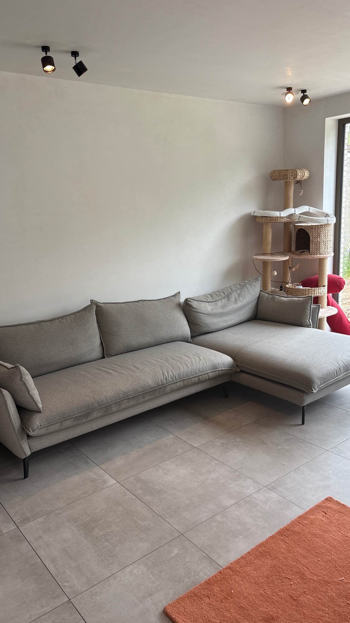 Zetel na professionele reiniging in Roosdaal - vlekvrij resultaat