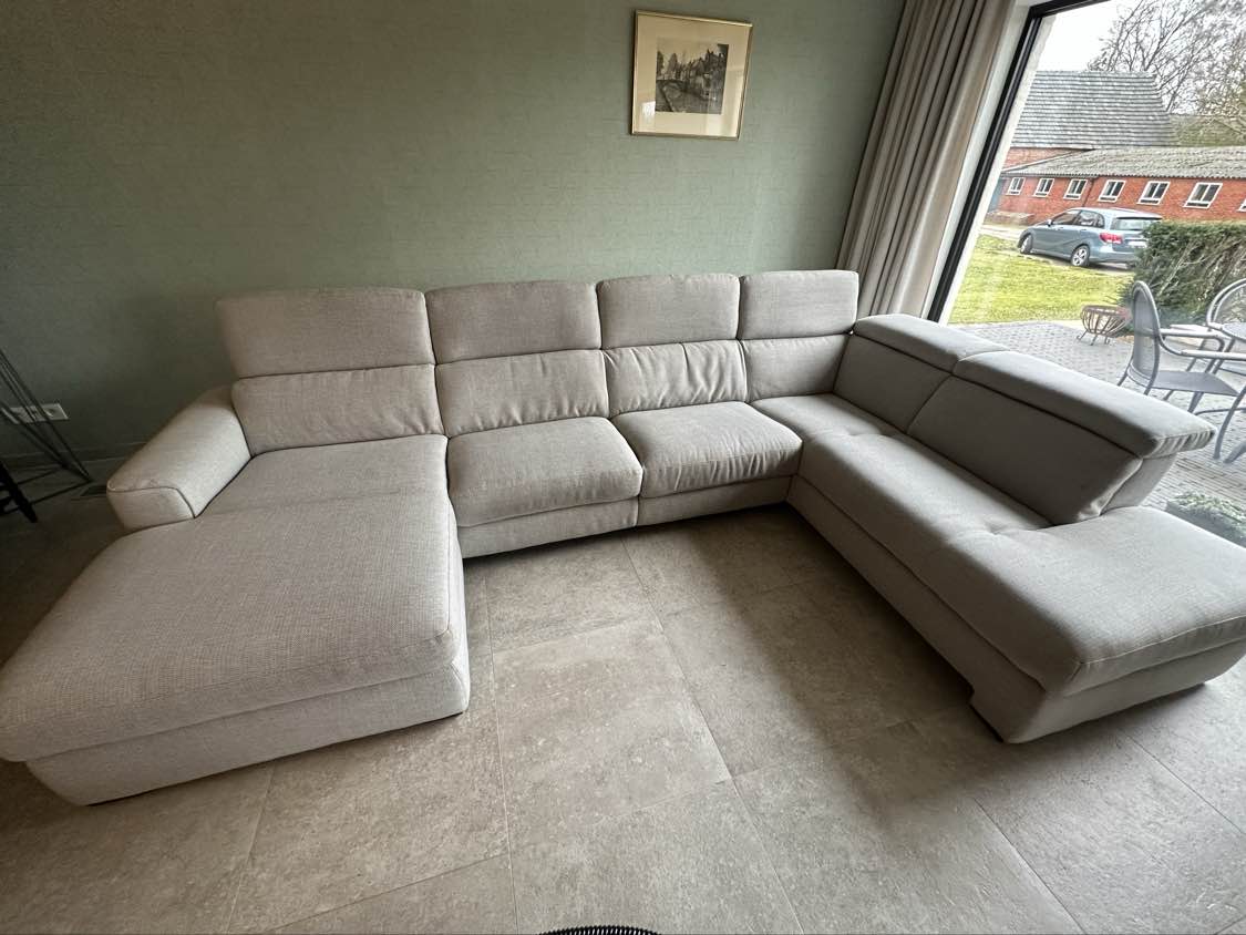 Zetel na professionele reiniging in Essen - vlekvrij resultaat